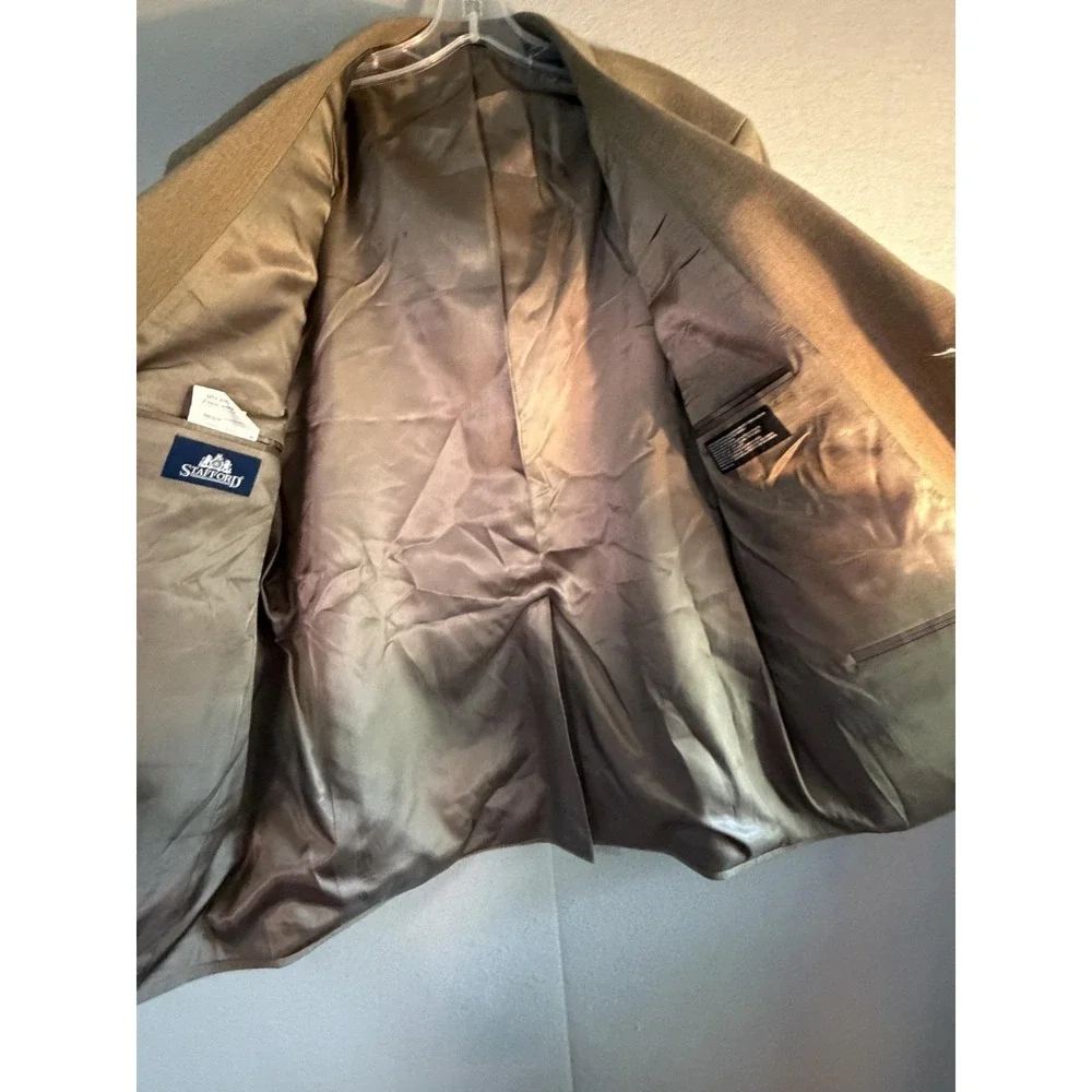 Stafford Blazer Sport Coat Mens 46S Beige Poly Wool Classic Gold Button Jacket
